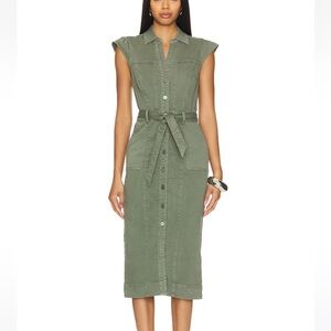 NWT PAIGE Jaxsyn midi green dress